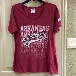Pullover Razorback Themed Tee by Creative Apparel Brand.  GUC!